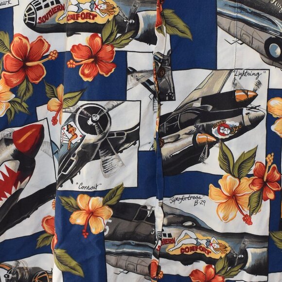 US Air Force Boeing B-17 Flying Fortress In WW2 Hawaiian Shirt – XL "USED" - Picture 2 of 7